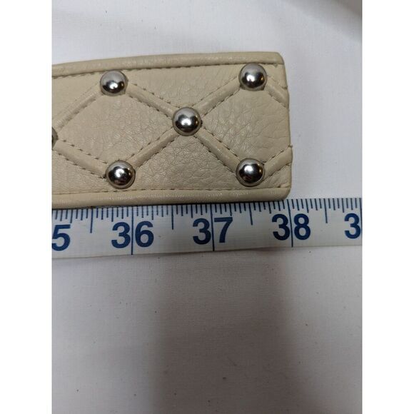 Vintage Calvin Klein Cream Faux Leather Diamond Embossed Silver Studded Belt, M - Picture 3 of 6